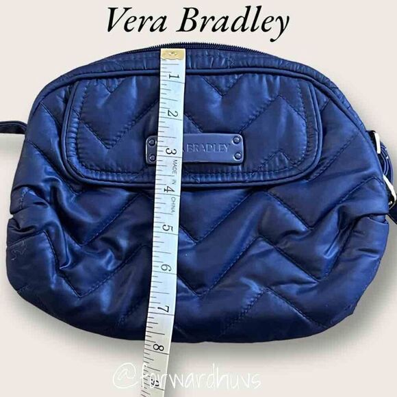 Vera Bradley Blue Quilted Crossbody Bag - Stylish and Practical - Picture 6 of 12